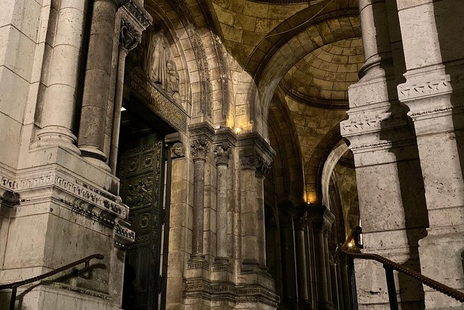Escape game inside the Sacré-Coeur - Meeting at the Funiculaire Gare Haute