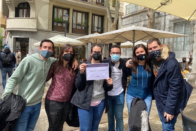 Escape game Madrid, chase the killer - Group size, family fit, and team building