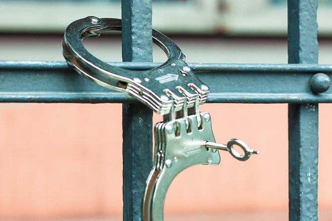 Escape Game Outdoor: Operation Mindfall - Starting at An der Frauenkirche