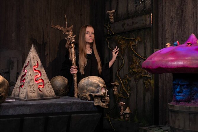 Escape Room Activity in Seattle - Four Worlds Packed Into One Hour