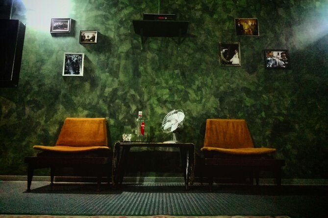 Escape Room in Guadalajara: Save the World in a Bunker - Timing, meeting point, and what to wear