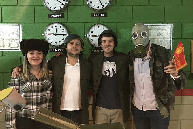 Escape Room in Guadalajara: Save the World in a Bunker - Is $30 per person a fair price?