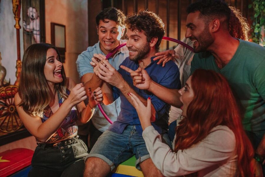 Escape room "The gratest show on earth" at Holidayworld - Booking the experience around Holidayworld
