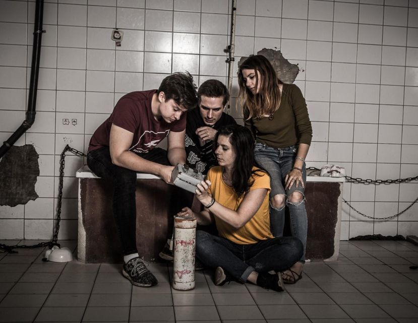 Escape Rooms by PanIQ Room in Budapest - Sets, props, and the question of atmosphere