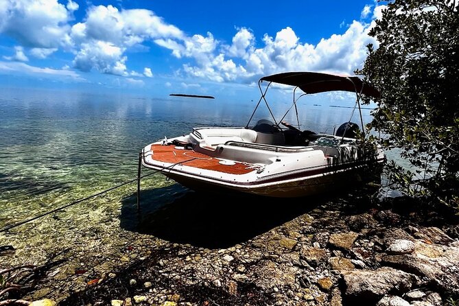 Escape Rooms Outdoors on the Waters of Key West! - Key points at a glance