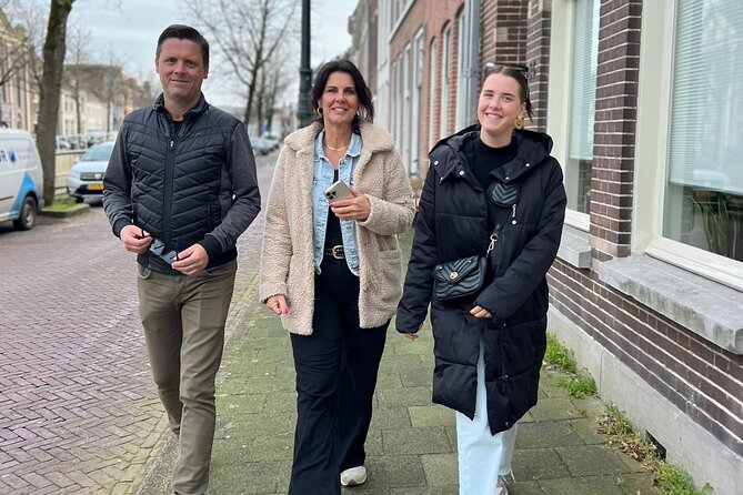 Escape The City Sneek City Walk With Puzzles - Following the route through Sneek’s centre