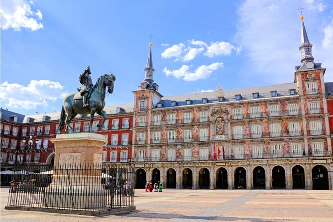 Escape the Inquisition in Madrid Exploration Game - Key points at a glance