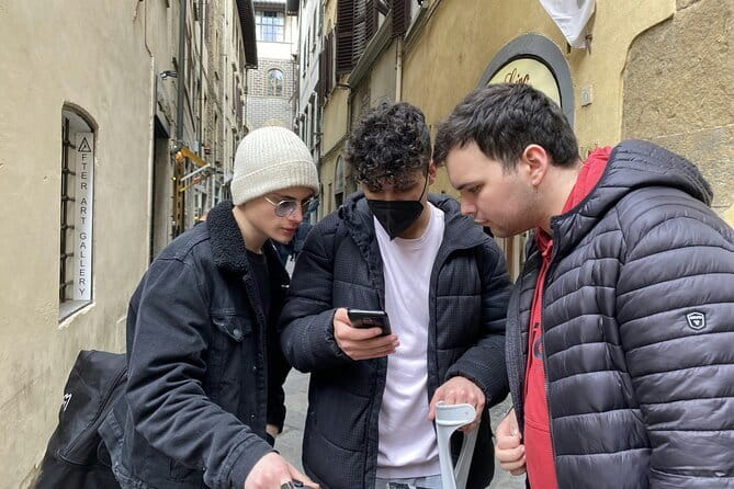Florence Haunted Secrets: Echoes of the Dead Exploration Game - A mystery begins at Piazza della Signoria