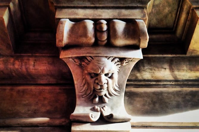Florence Inferno: Dante’s Haunted Exploration Game and Tour - Later stops and the haunted mood