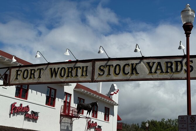 Fort Worth Stockyards History, Food, and Puzzle Tour - Why the self-guided format works