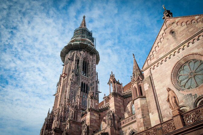 Freiburg Scavenger Hunt and Highlights Self Guided Audio Tour - Bertoldsbrunnen shows the tour’s practical side