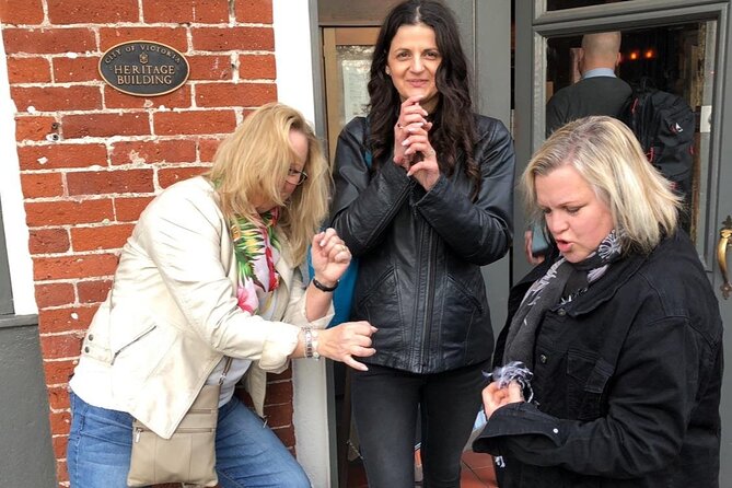Fun City Scavenger Hunt in Raleigh by Wacky Walks - Creative clues, teamwork, and the push for points