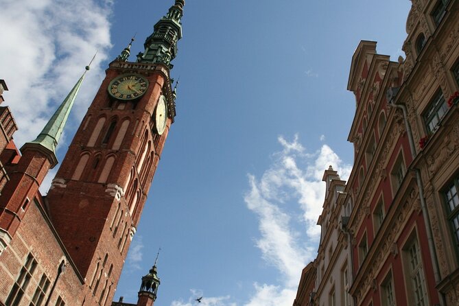 Gdansk Scavenger Hunt and Highlights Self Guided Audio Tour - A playful way into Gdansk’s old town
