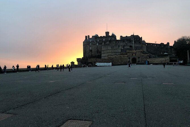 Ghosts of Edinburgh: Bloody Past Exploration Game and Tour - New College, Modern Art, and Old College