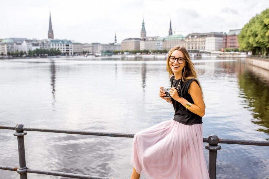 Hamburg City: Scavenger Hunt Self-Guided Tour - Finishing at Planten un Blomen
