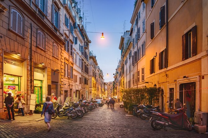 Haunted Rome & True Crime: The Cenci Curse Game - Campo de’ Fiori and the darker side of Rome