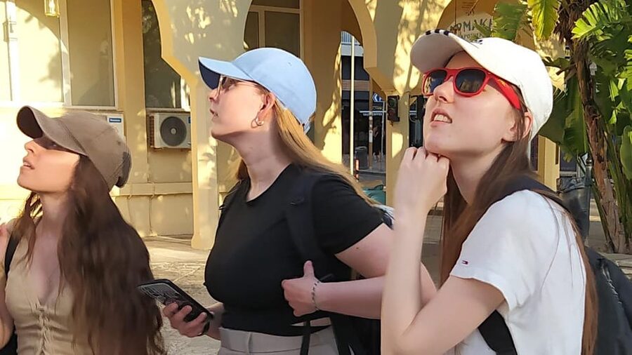 Heraklion: Family Zorba Treasure Hunt with Food Stop - Who will enjoy this Heraklion activity most