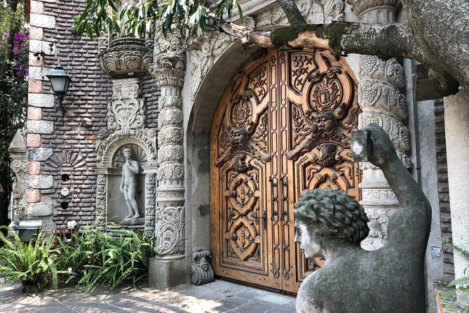 Hidden Gems of Mexico City: Exploration Game and Tour - How the App Changes the Experience