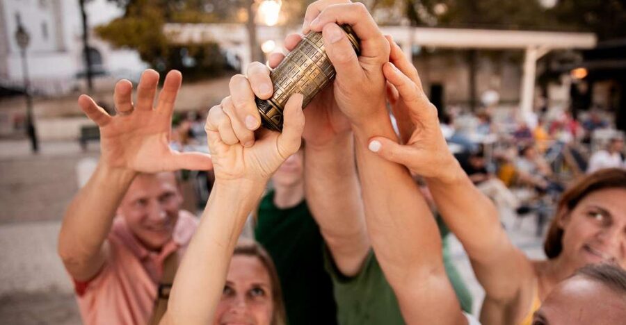 Historical Outdoor Game in Lisbon "The Cryptex of Pombal" - Meeting a secret agent near Baixa-Chiado