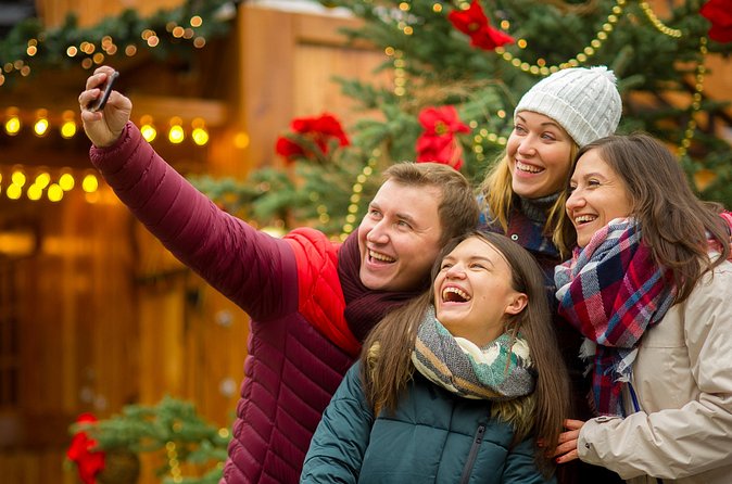 Holiday Scavenger Hunt in Gainesville by Holly Jolly Hunt - Who should book Holly Jolly Hunt