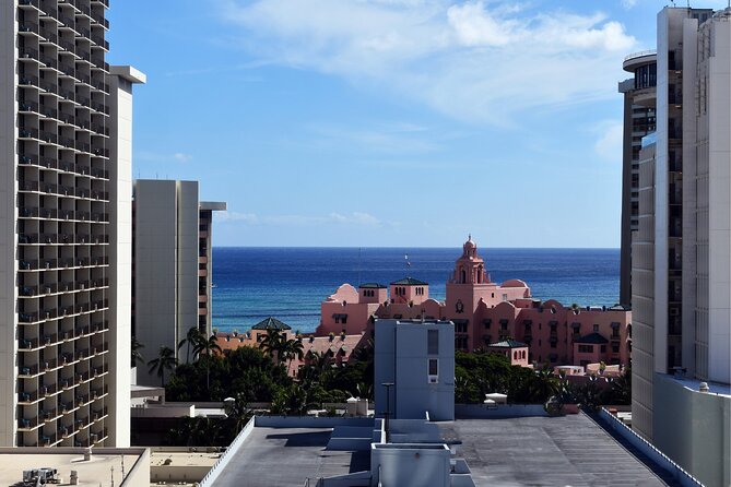 Honolulu Scavenger Hunt and Highlights Self Guided Audio Tour - What this Honolulu scavenger hunt is really like