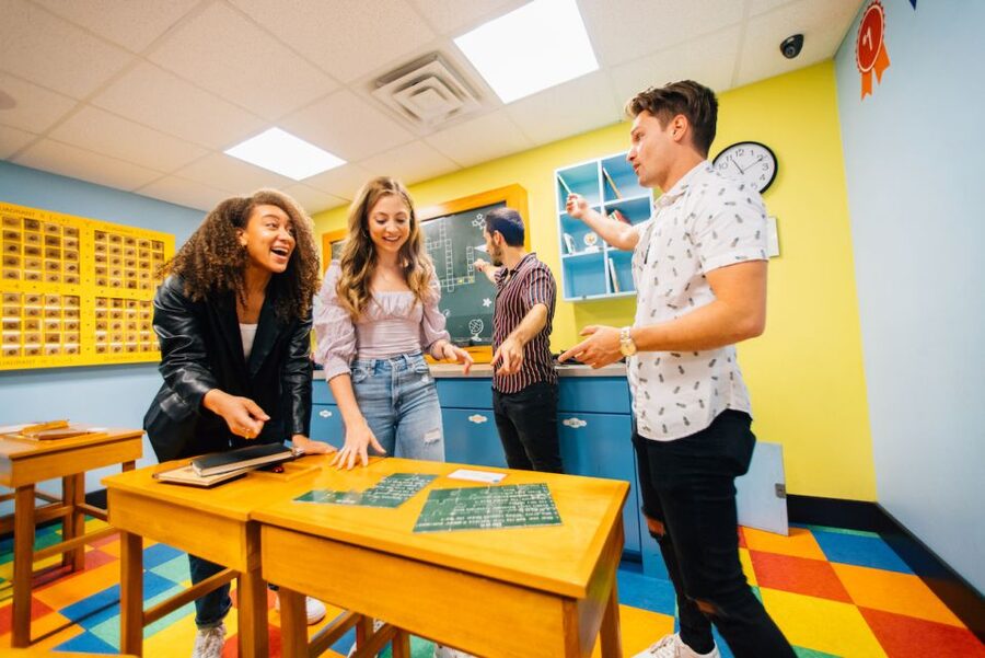 Houston: 1-Hour Escape Room Adventure - Why the Group Size Matters