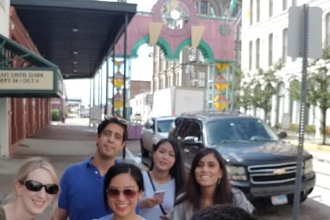 Hysterical Historical Scavenger Hunt - Festivals and street closures can change the experience