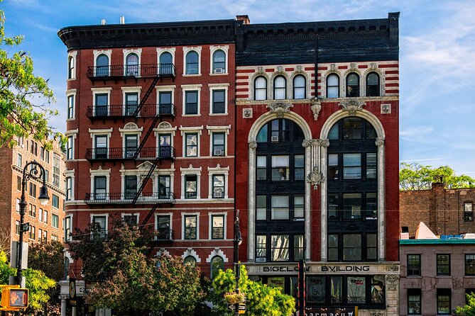 Immersive Murder Mystery in Manhattan - Scavenger Hunt Experience - Following the route to the High Line