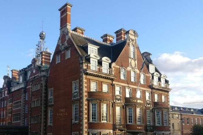 Immersive Murder Mystery in York, A City Treasure Hunt Experience - Nineteen clues through lesser-seen York
