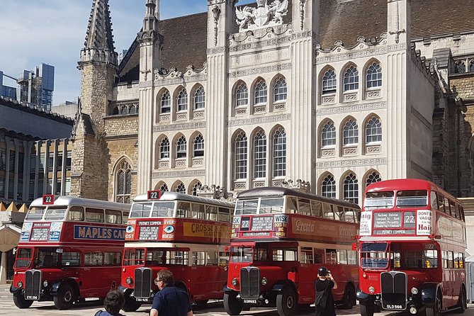 Immersive Treasure Hunt Adventure - City of London's Secrets - The final pub and the return to St. Paul’s