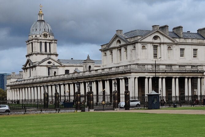 Interactive Treasure Hunt Experience of Greenwich's Secrets - Solving clues around Queen’s House