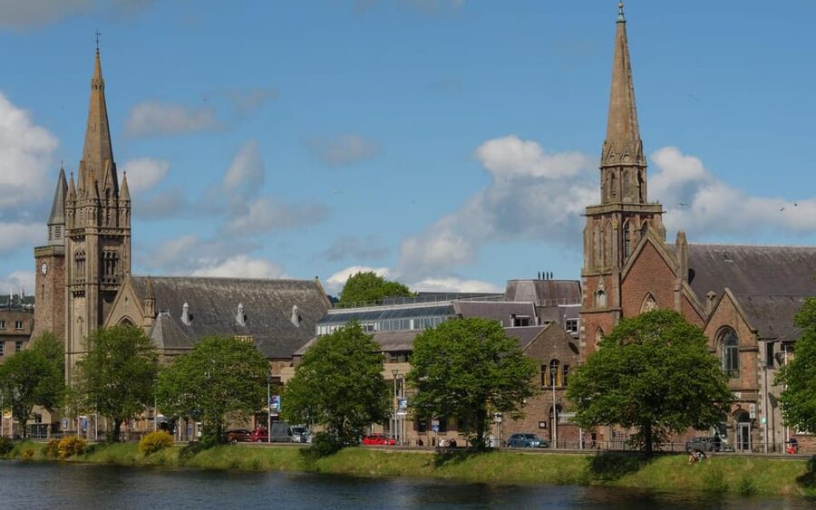 Inverness: City Walking Tour & Exploration Game - Cost, timing, and what the $37 includes