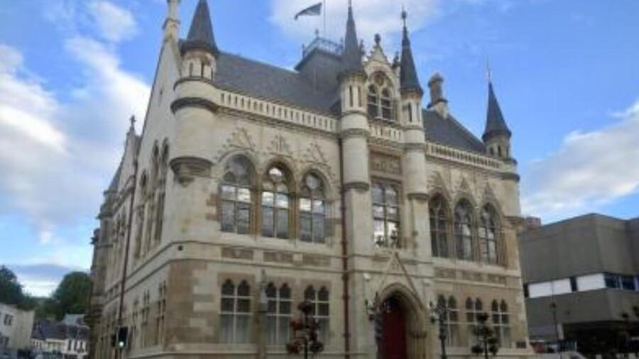 Inverness: City Walking Tour & Exploration Game - Should you book the Inverness City Quest?