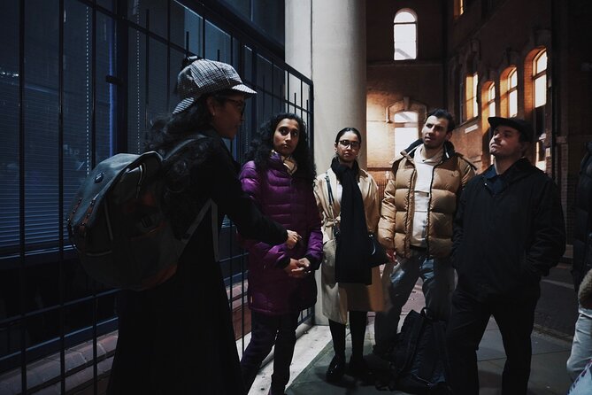 Jack the Ripper: Night Murder Mystery Walking Tour in London - Why this Whitechapel walk works at night