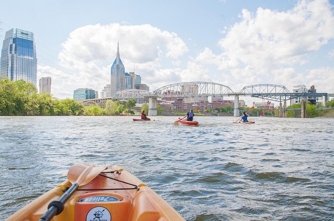 Kayak Scavenger Hunt in Downtown Nashville - How it compares with a regular Nashville tour