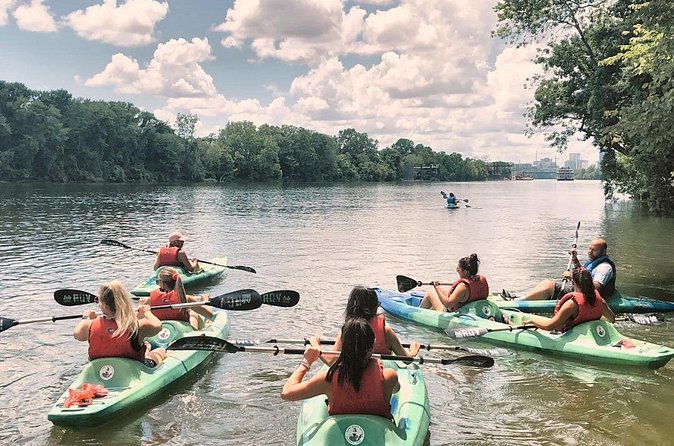 Kayak Scavenger Hunt in Downtown Nashville - Should you book the Kayak Scavenger Hunt?