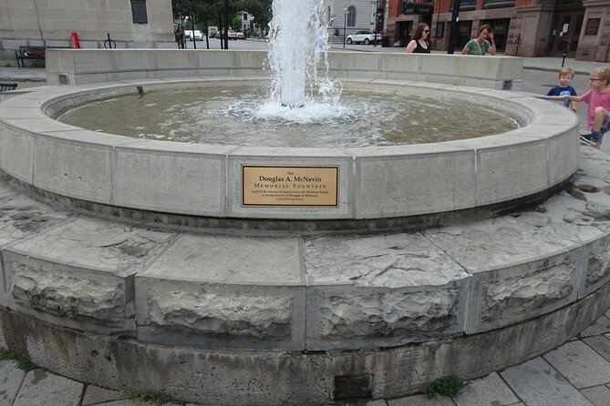 Kingston Self-Guided Walking Tour & Scavenger hunt (updated) - Bank of Montreal and the Windmill of Provence Pottery