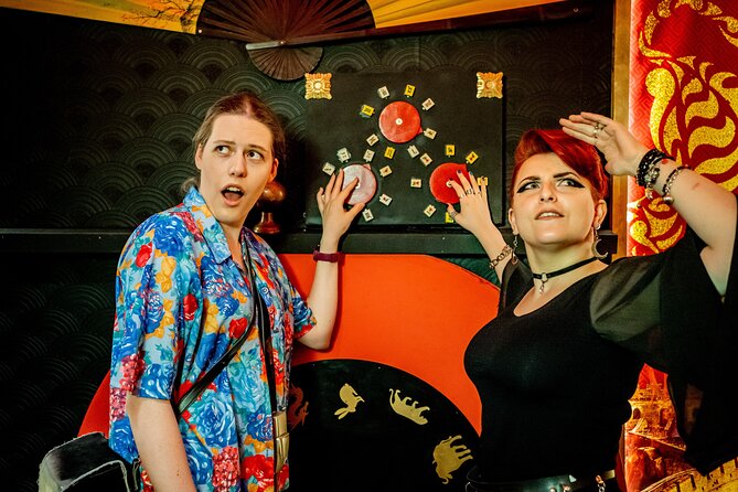 Krakow Escape Rooms - fantasy, adventure, action, crime and more! - What the hour feels like inside