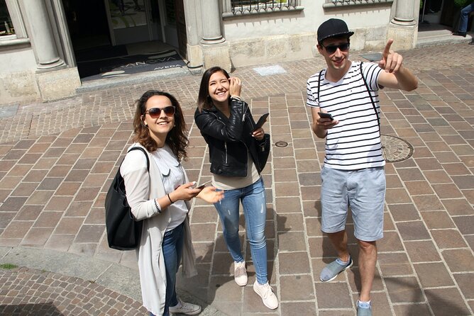 Lausanne (City Center) Scavenger Hunt and Sights Self-Guided Tour - Starting at Château St-Maire in central Lausanne