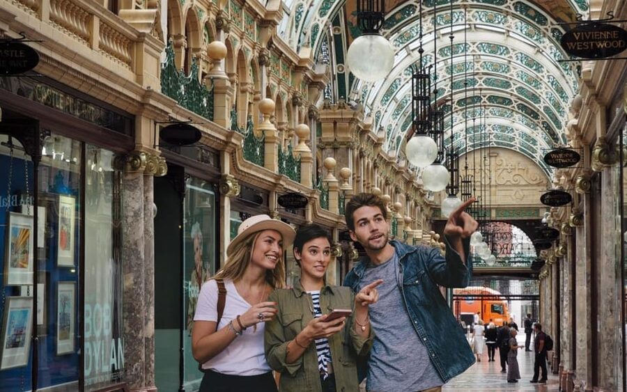 Leeds: City Walking Tour & Exploration Game - Key points at a glance