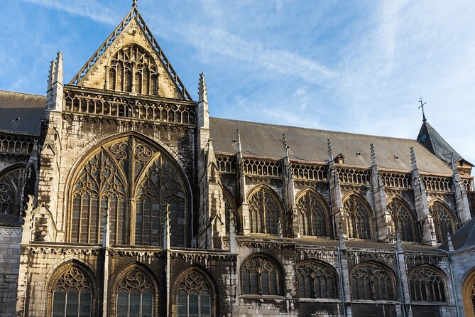 Liege Scavenger Hunt and Highlights Self Guided Audio Tour - Curtius Museum and the walk’s final stretch