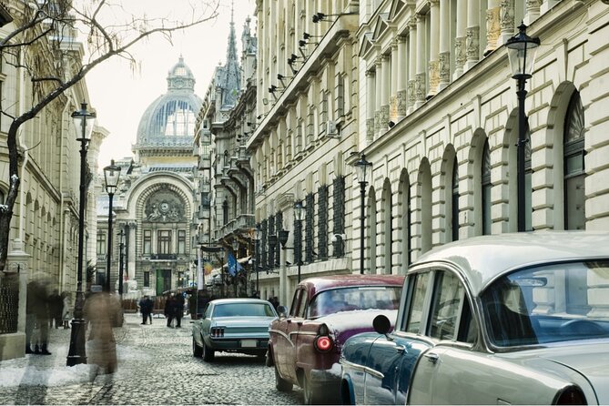 Life in Communist Bucharest: Self-Guided Puzzle Quest - Meeting King Carol I on horseback