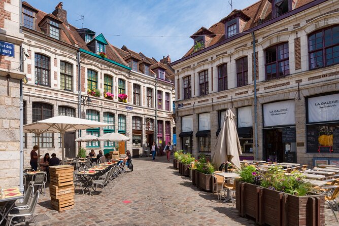 Lille Scavenger Hunt and City Highlights Walking Tour - Key points about the Lille city game