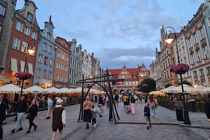 Lions & Unicorns of Gdańsk: Self-Guided Fantasy Puzzle Walk - The Golden Gate and Renaissance detail