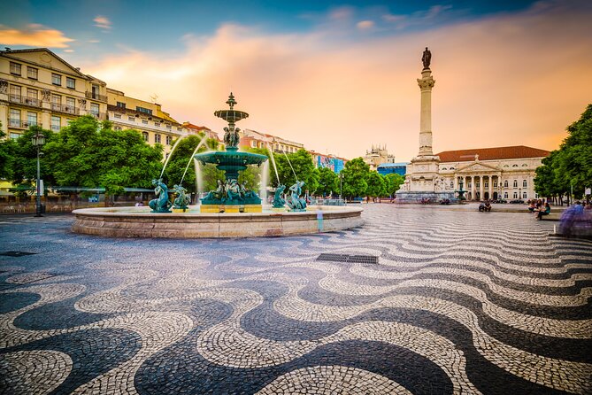 Lisbon Highlights Self guided scavenger hunt and Walking Tour - Teatro Nacional de São Carlos and Lisbon’s cultural side