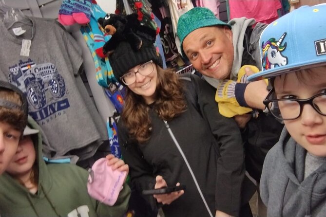 Lively Long Island Scavenger Hunt - Family groups, dogs, and mixed ages