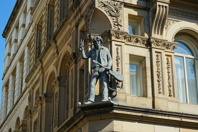 Liverpool Quest: Self Guided City Walk & Immersive Treasure Hunt - How the App Changes the Experience