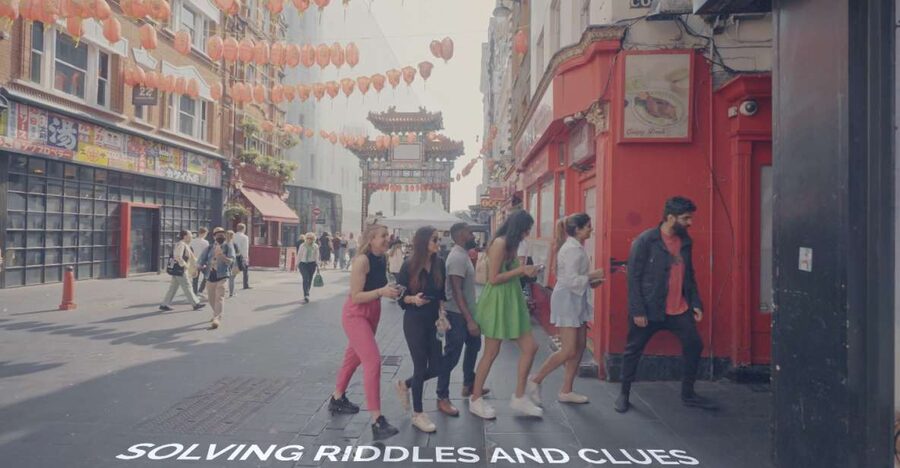 London: British Food Treasure Hunt With Gourmaze - Why the private group format matters