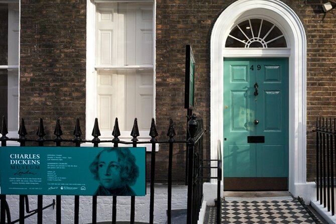 London Charles Dickens Puzzle Questo and Self-Guided Tour - Key things to know