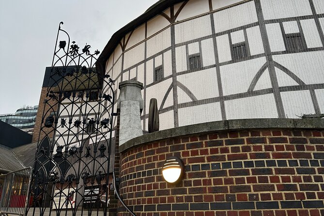 London: Food Treasure Hunt and Walking Tour - What the $69.36 price really covers